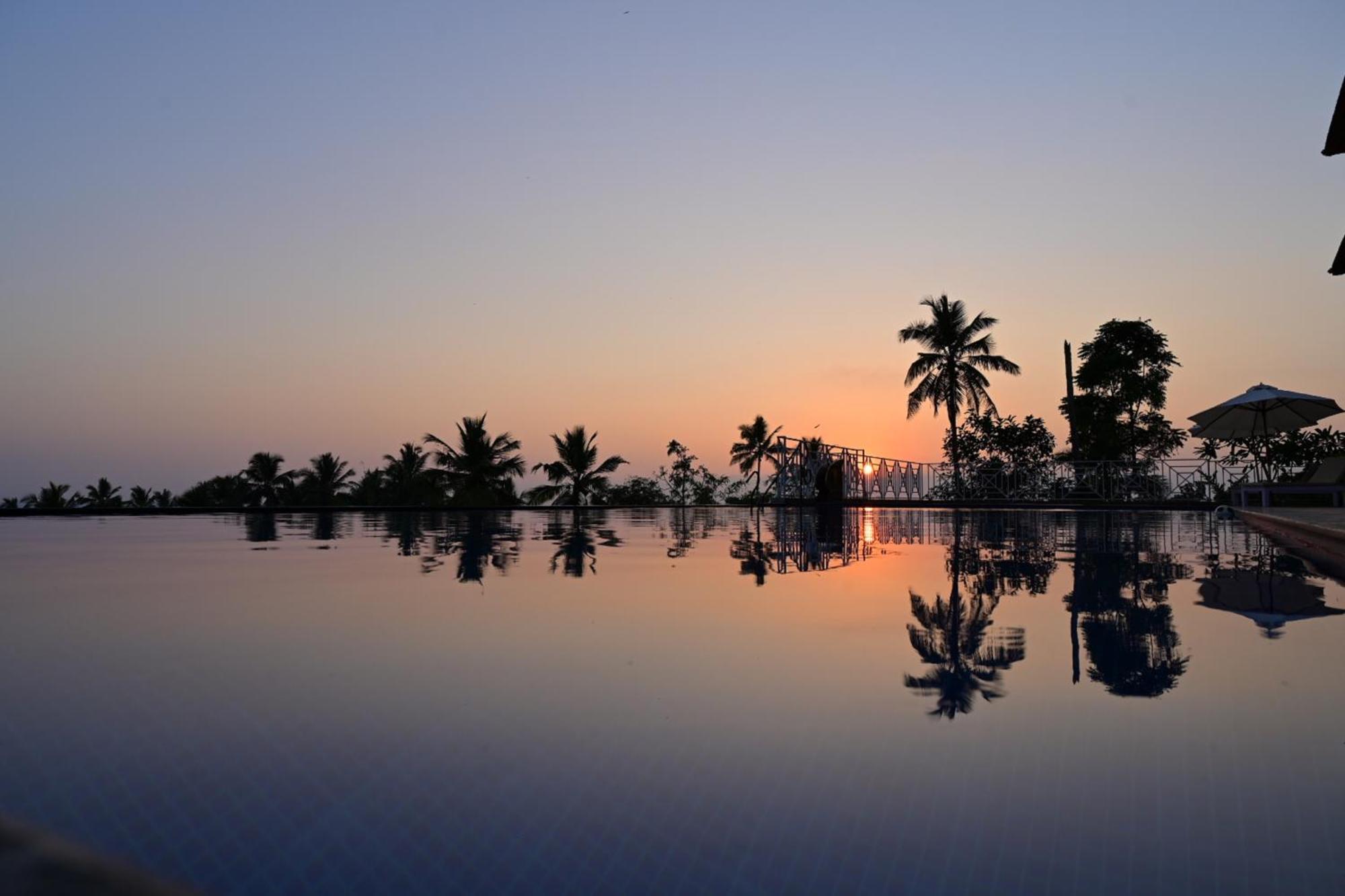 Aadisaktthi Leisure Resort, Kovalam Thiruvananthapuram Exteriér fotografie
